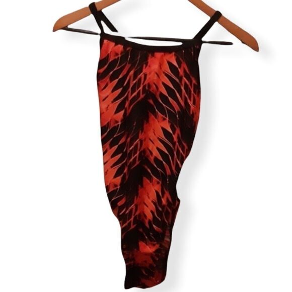 New!  One piece suit - Picture 1 of 3